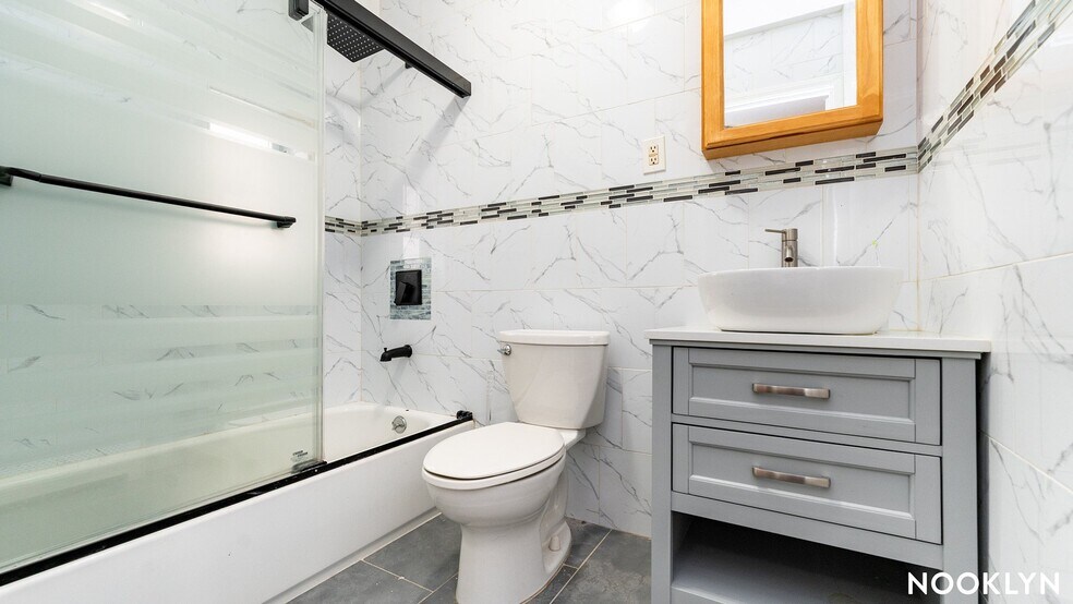 Building Photo - 1635 Prospect Pl