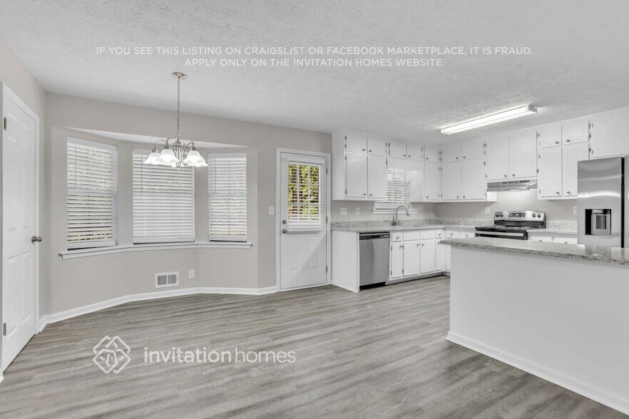 Building Photo - 5003 Cross Ct SW