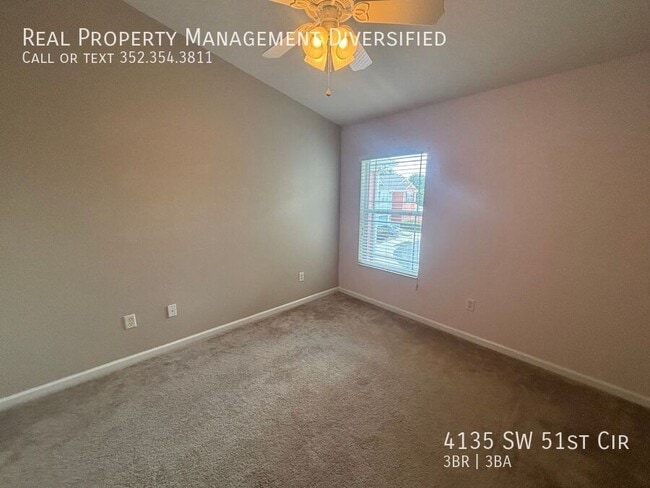 Building Photo - 4135 SW 51st Cir