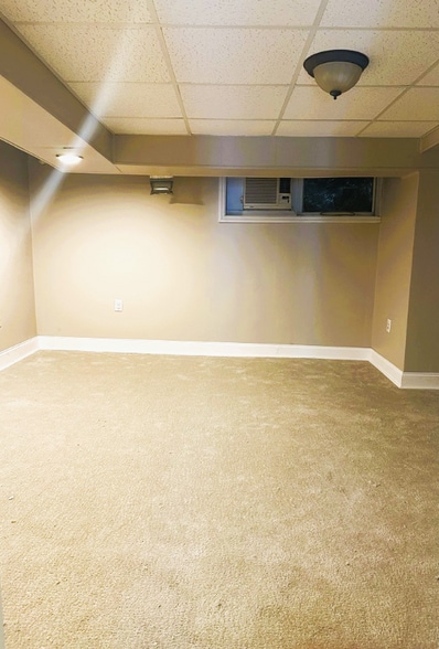 Building Photo - 106 Ruskin Dr