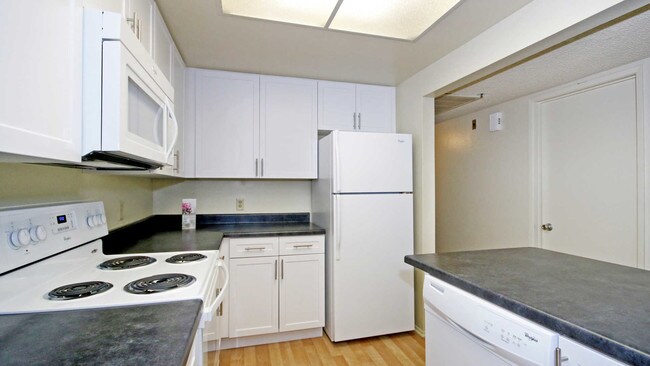 Kitchen - Ocean Crest