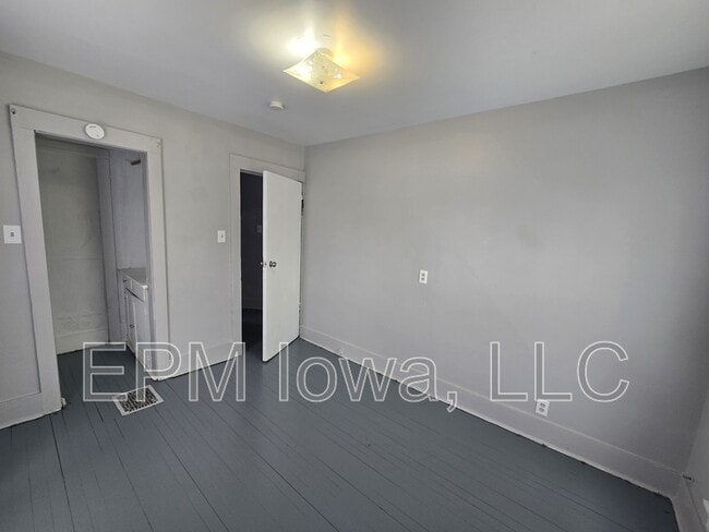 Building Photo - 216 Courtland St