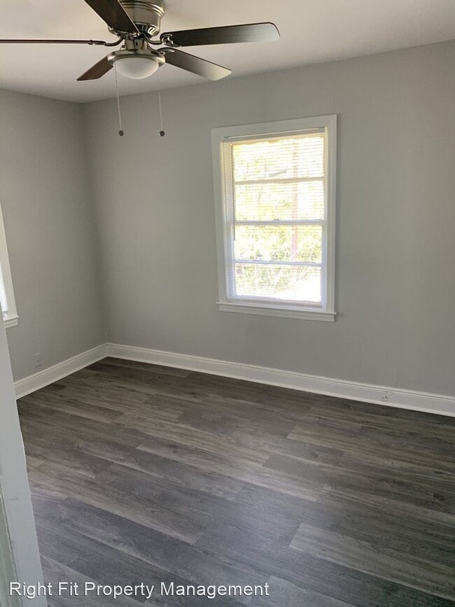 Building Photo - 5 br, 2 bath House - 3950 Calhoun Drive