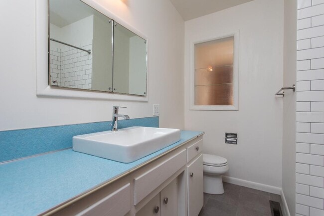 Building Photo - 2822 N Tartan Pl