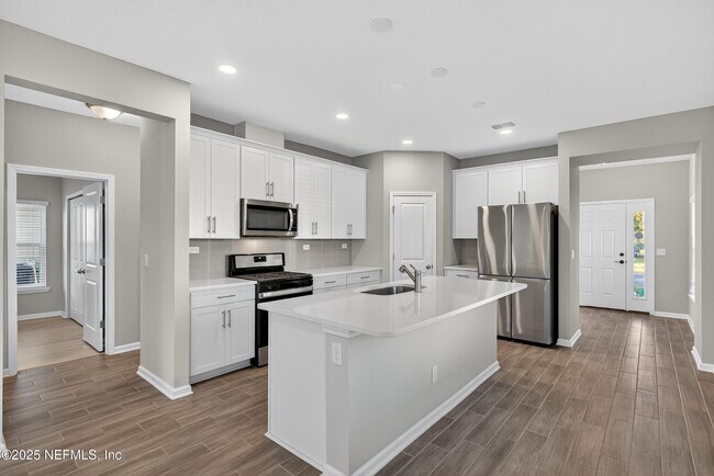 Building Photo - 75598 Blackbird Dr