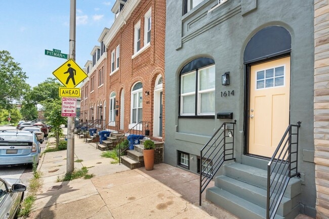 Building Photo - Beautiful 3 Bedroom 4 Bathroom East Baltim...