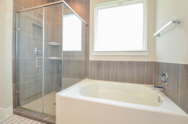 Building Photo - 3538 Gore Creek Dr