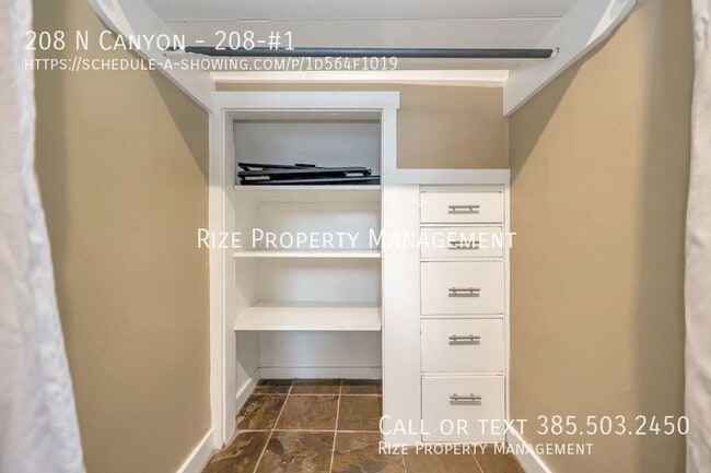 Building Photo - 208 N Canyon-208-#1