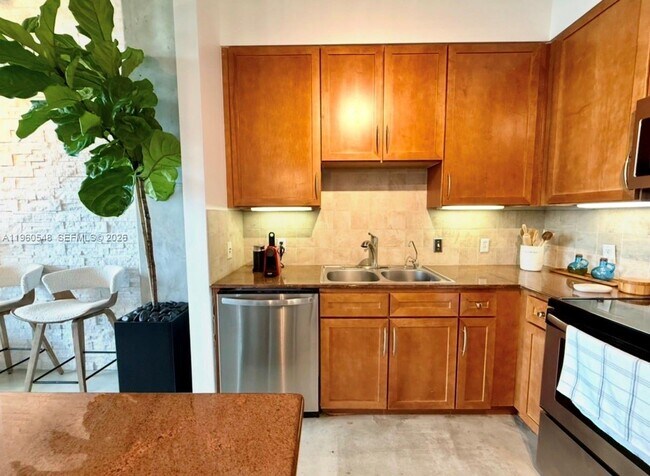 Building Photo - 2001 S Biscayne Blvd