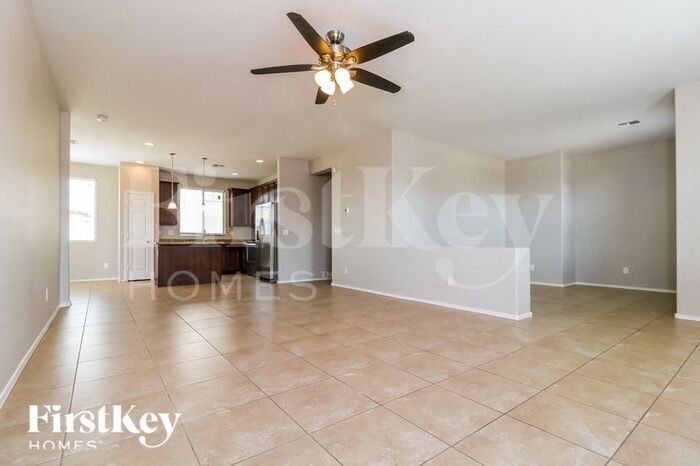 Building Photo - 11951 W Rio Vista Ln