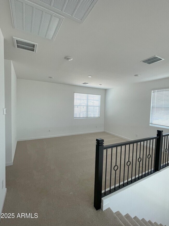 Building Photo - 7417 W Buckhorn Trail