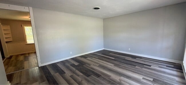 Building Photo - 3058 Boswell Dr NW