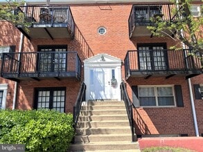 Building Photo - 5929 Quantrell Ave