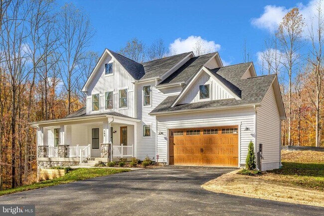 Building Photo - 204 3 Rivers Rd