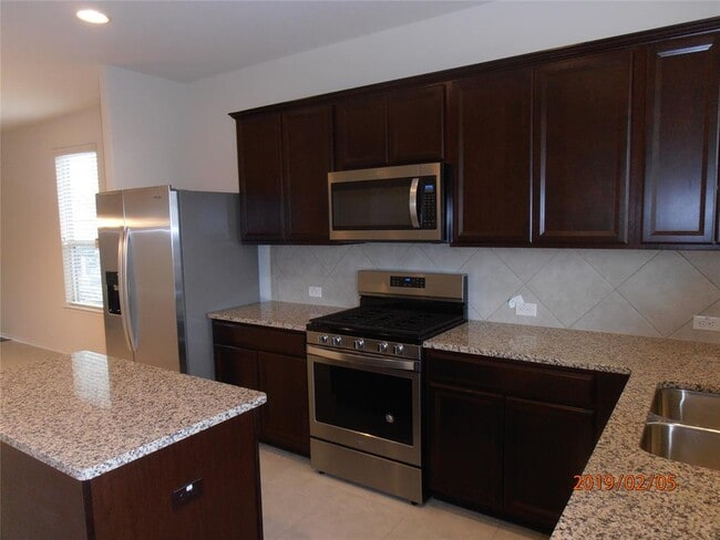 Building Photo - 605 Coffee Berry Dr