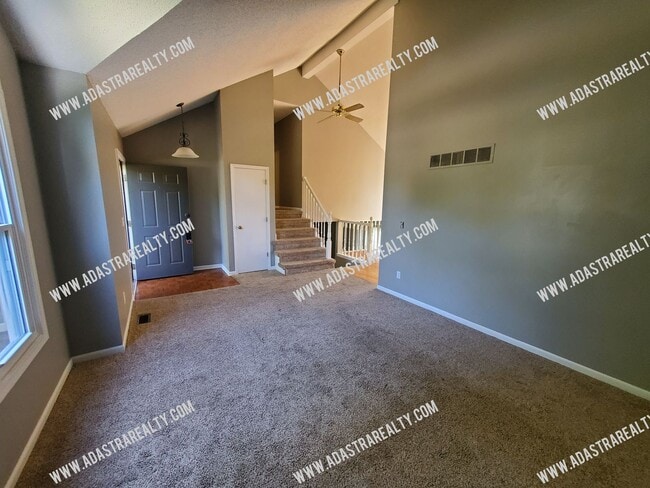 Building Photo - 14801 W 123rd Terrace