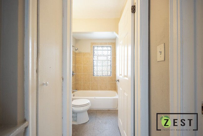 Building Photo - WELCOME HOME TO YOUR NEW 3BDRM!!!