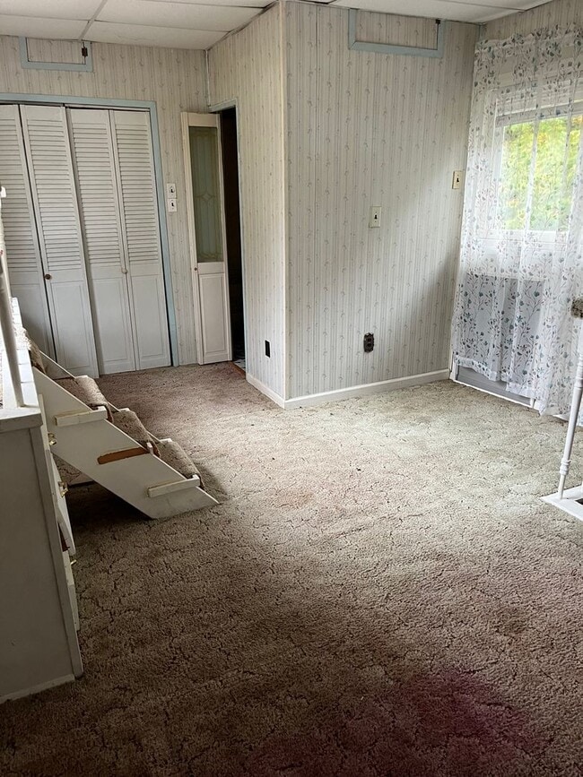 Building Photo - Coming soon! Two Bedroom Home on Austin Lake