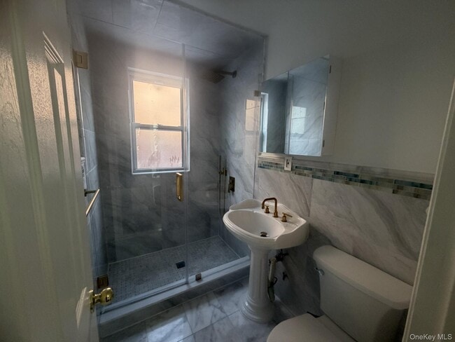 Building Photo - 1145 Astor Ave