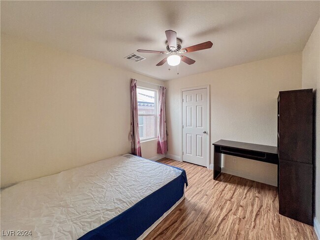 Building Photo - 9201 Verdugo Ridge Ct