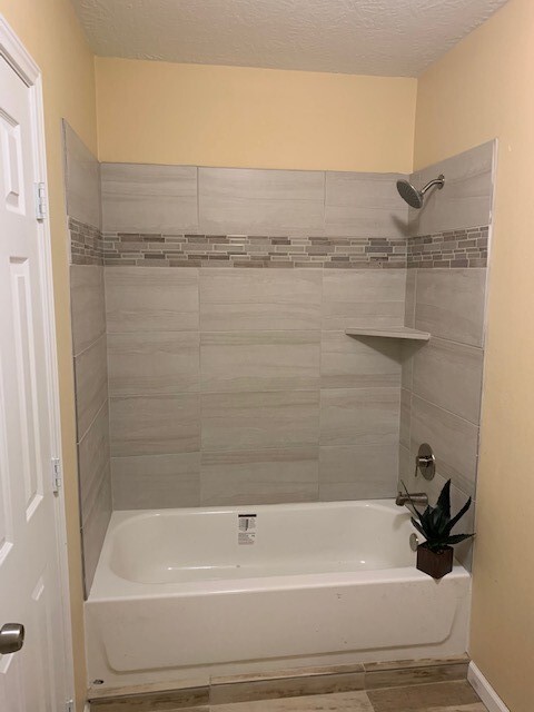 Building Photo - 4603 Meadows Edge Ln