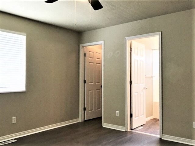Building Photo - 4852 W Cold Springs Cir