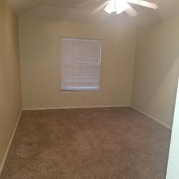 Building Photo - 5401 N 15th St