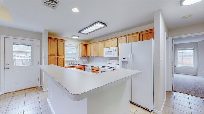 Building Photo - 3771 Oldenburg Ln