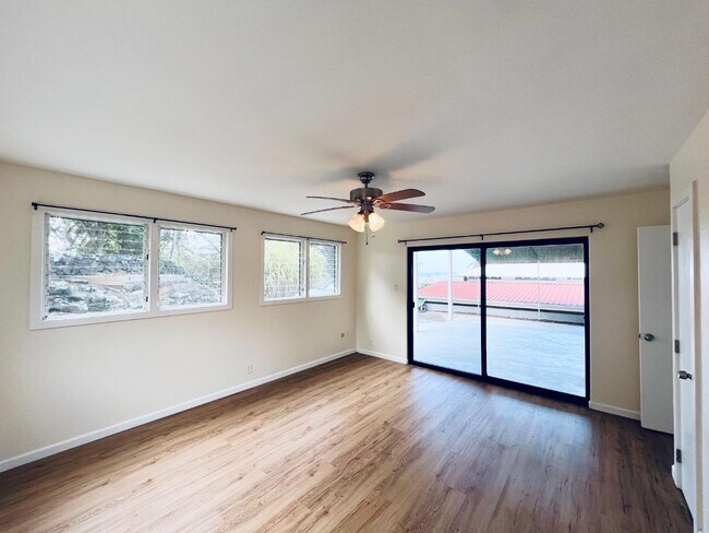 Building Photo - 78-230 Kahaluu Rd - Kahaluu -Ground Floor Unit