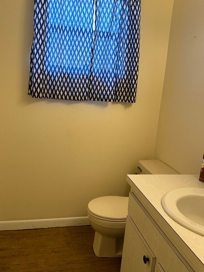 Building Photo - Duplex