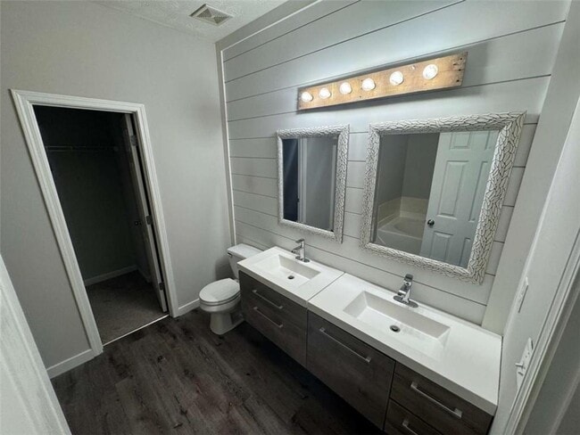 Building Photo - 4805 Zephyr Cove Pl