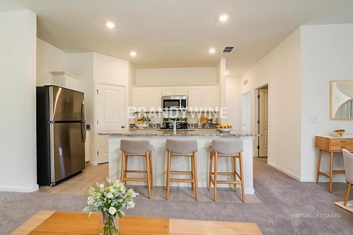 Building Photo - 1343 Dalkeith Cv