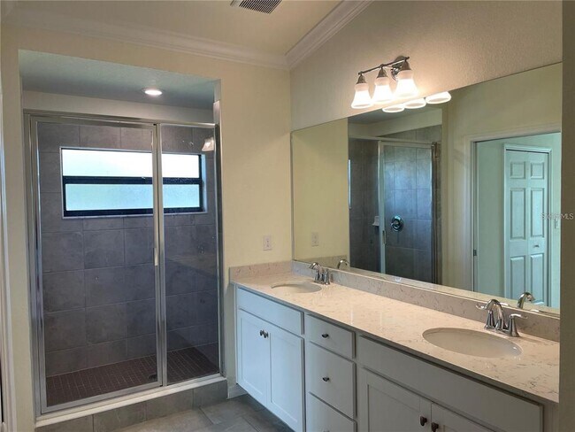 Building Photo - 5674 Palmer Cir