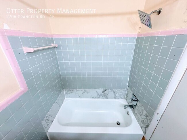 Building Photo - 2706 Cranston Rd