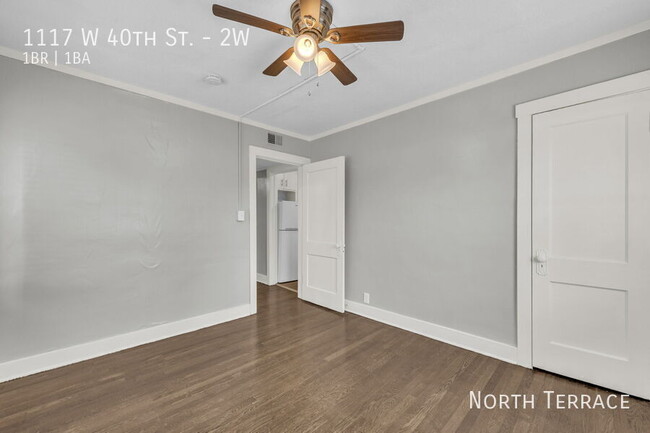 Building Photo - 1117 W 40th St