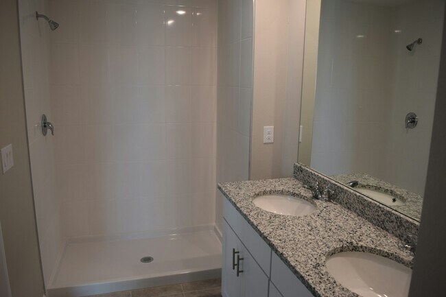 Building Photo - 17125 Blowfish Dr