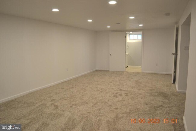 Building Photo - 1407 Gordon Dr