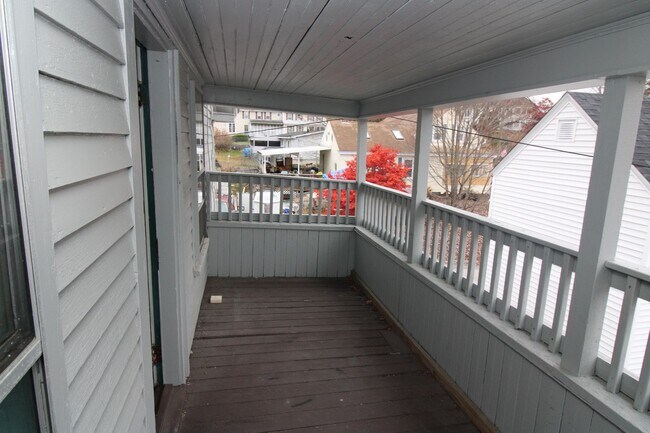 Building Photo - 6 Smith Ct