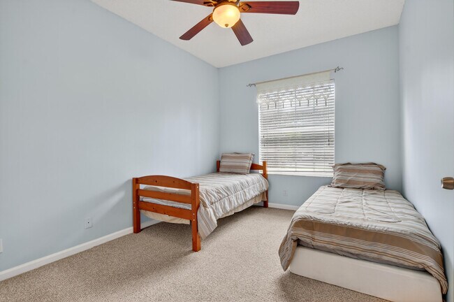 Building Photo - 3511 NW 4th Ave