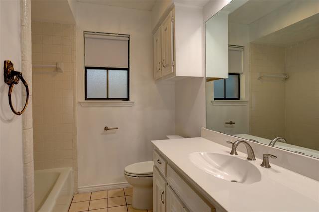 Building Photo - 2918 Apple Valley Dr