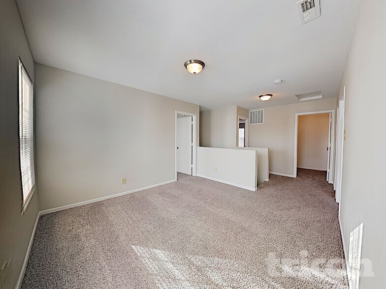 Building Photo - 11314 Cuyahoga Dr