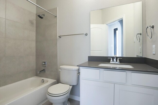 Building Photo - 3418 Pebble Creek Dr