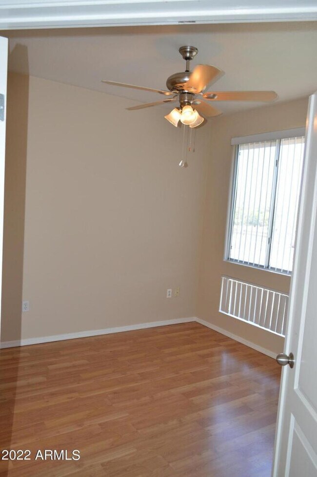 Building Photo - 1701 E Colter St