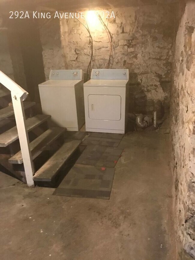 Building Photo - 292A King Avenue-292A