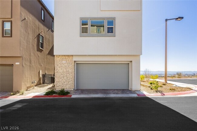 Building Photo - 1410 Whistling Kite St