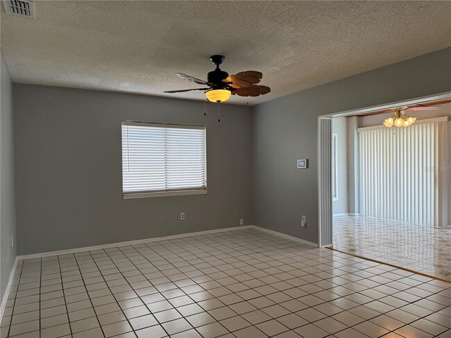 Building Photo - 7906 Winter Song Dr