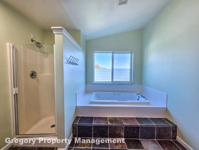 Building Photo - 12026 89th Pl NE