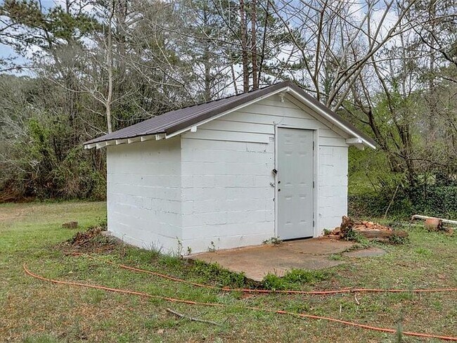 Building Photo - 4056 Dallas Acworth Hwy NW