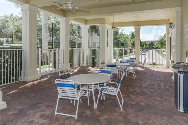 Building Photo - 115 Seagrape Dr