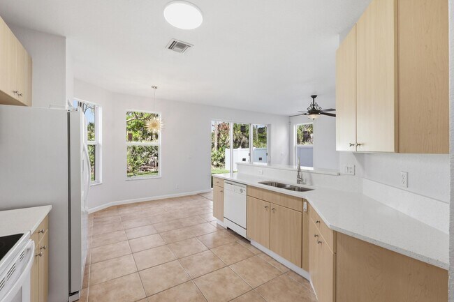 Building Photo - 5601 Spanish River Rd